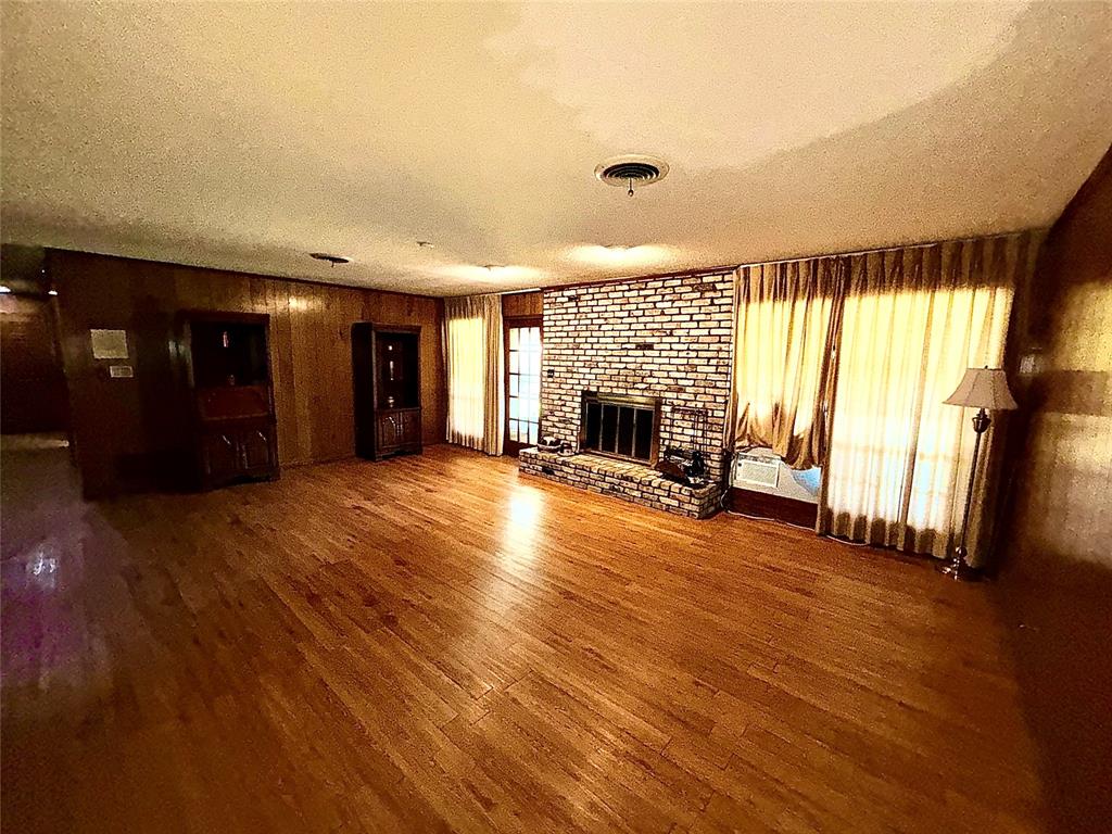 2735 Hoyte Drive Property Photo 11