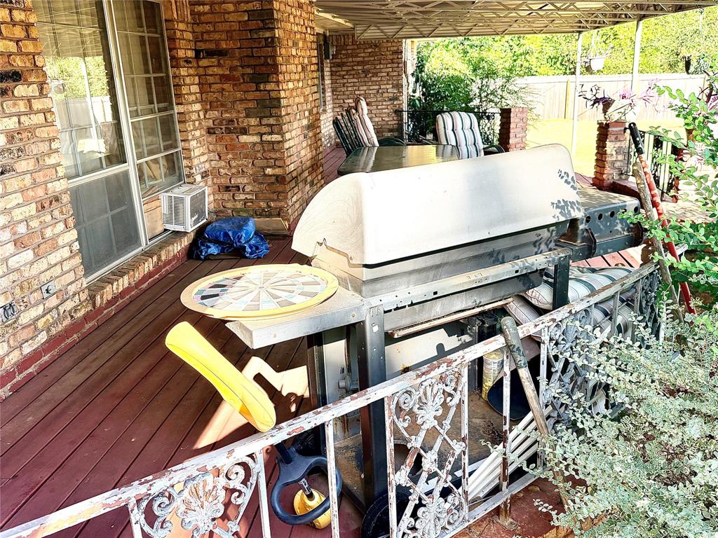 2735 Hoyte Drive Property Photo 32