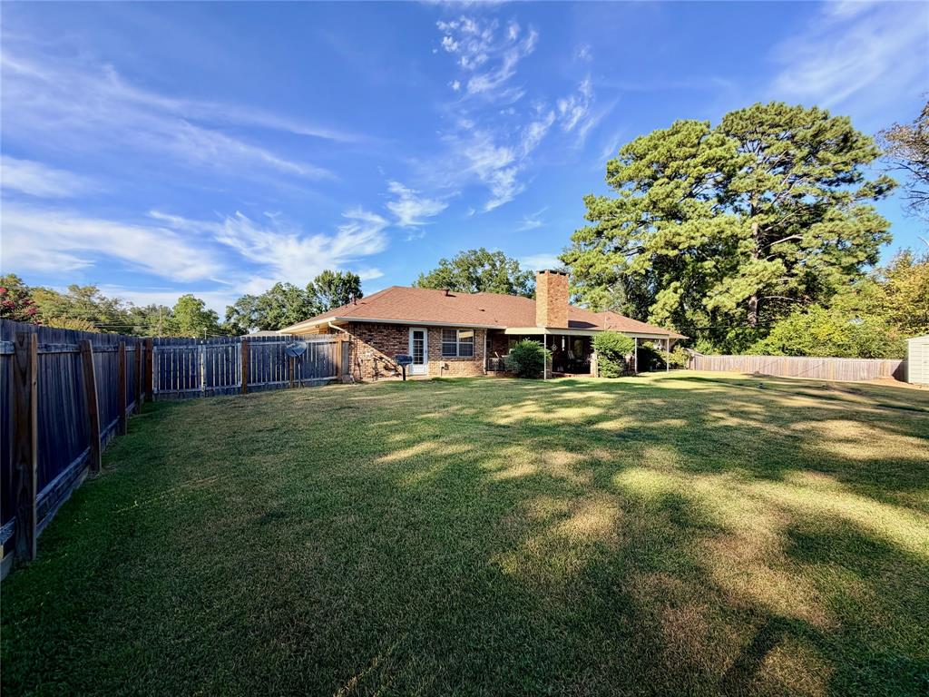 2735 Hoyte Drive Property Photo 37