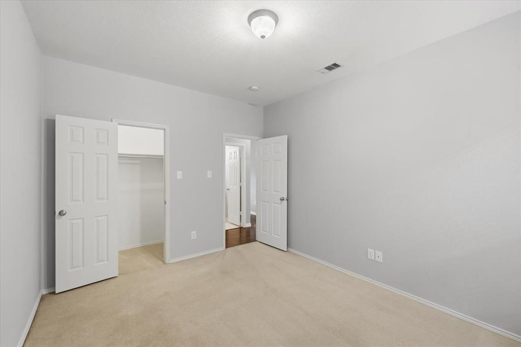 1000 Prairie Heights Drive Property Photo 26