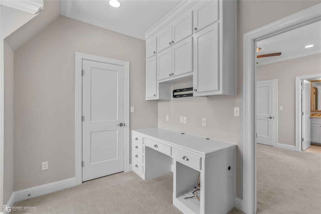 249 Peregrine Way Property Photo 31