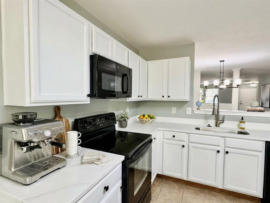 1110 Doc Holliday Drive Property Photo 10