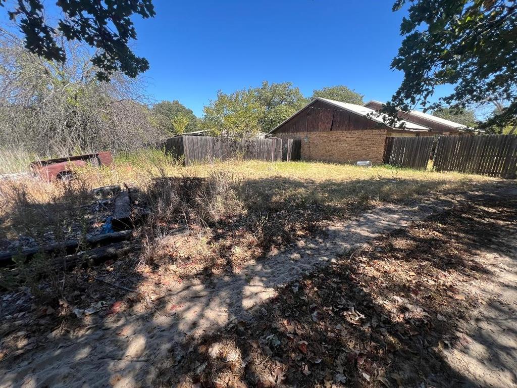 831 Boyd Road Property Photo 10