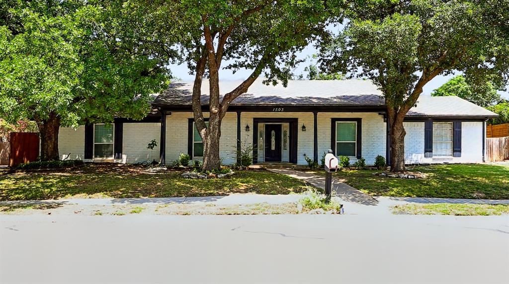 1503 Woodvine Drive Property Photo 1