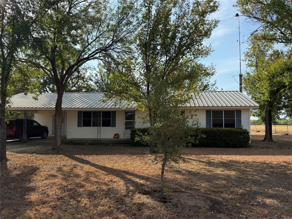 467 County Road 2371 Property Photo 1
