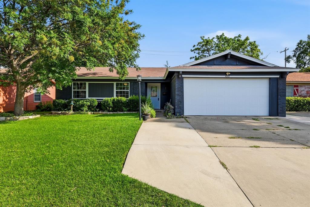 450 Price Drive Property Photo 2