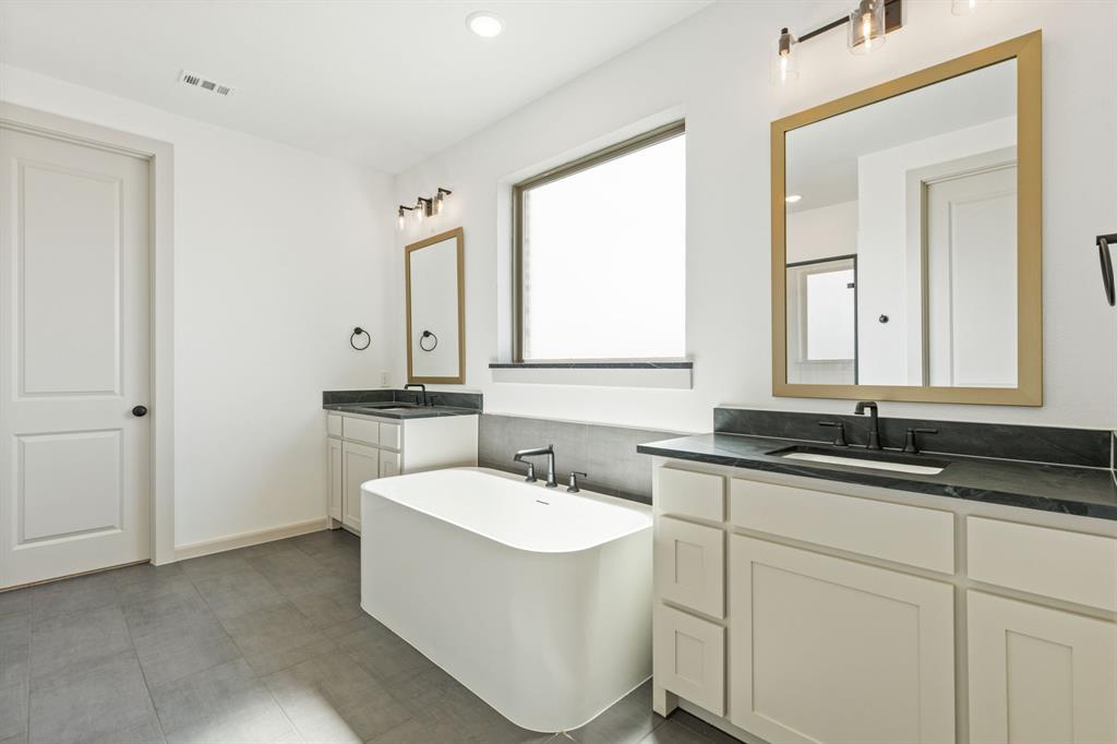 2612 Radiant Way Property Photo 11