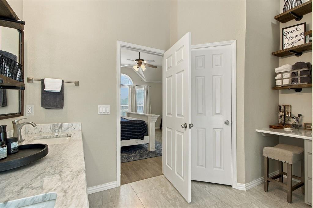 11251 Chaucer Drive Property Photo 24