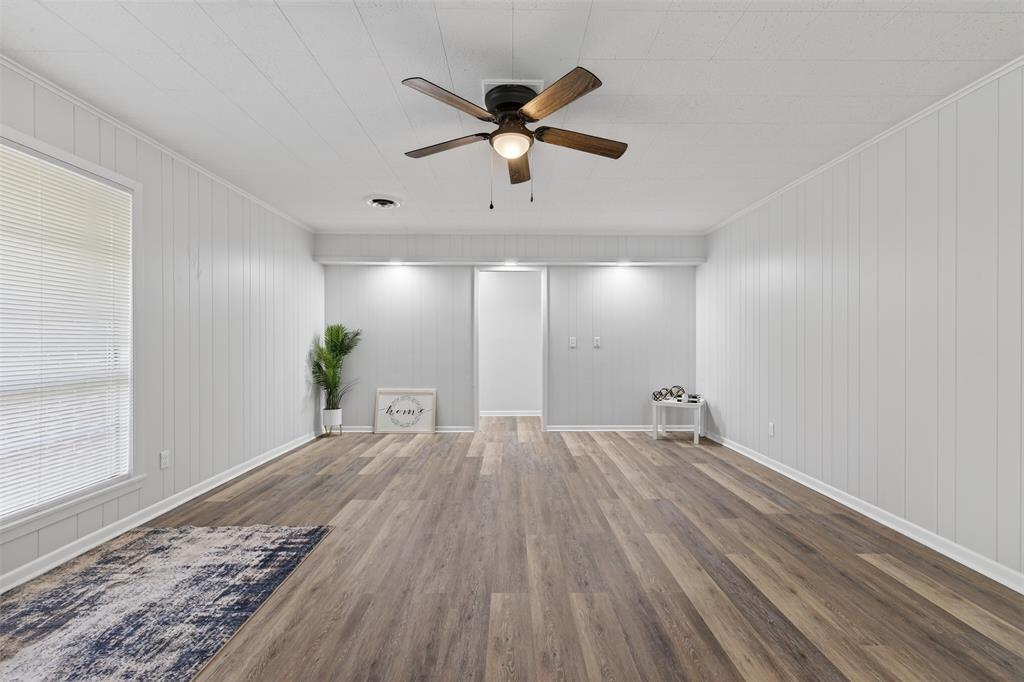 522 Lee Street Property Photo 3