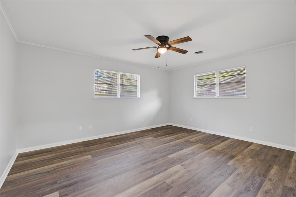 522 Lee Street Property Photo 16