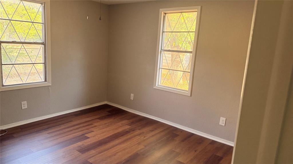806 W Atchley Avenue Property Photo 4