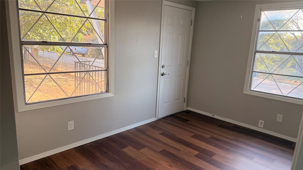 806 W Atchley Avenue Property Photo 6