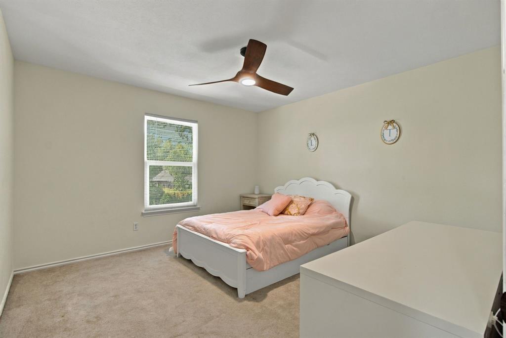 2905 Foxcreek Drive Property Photo 26