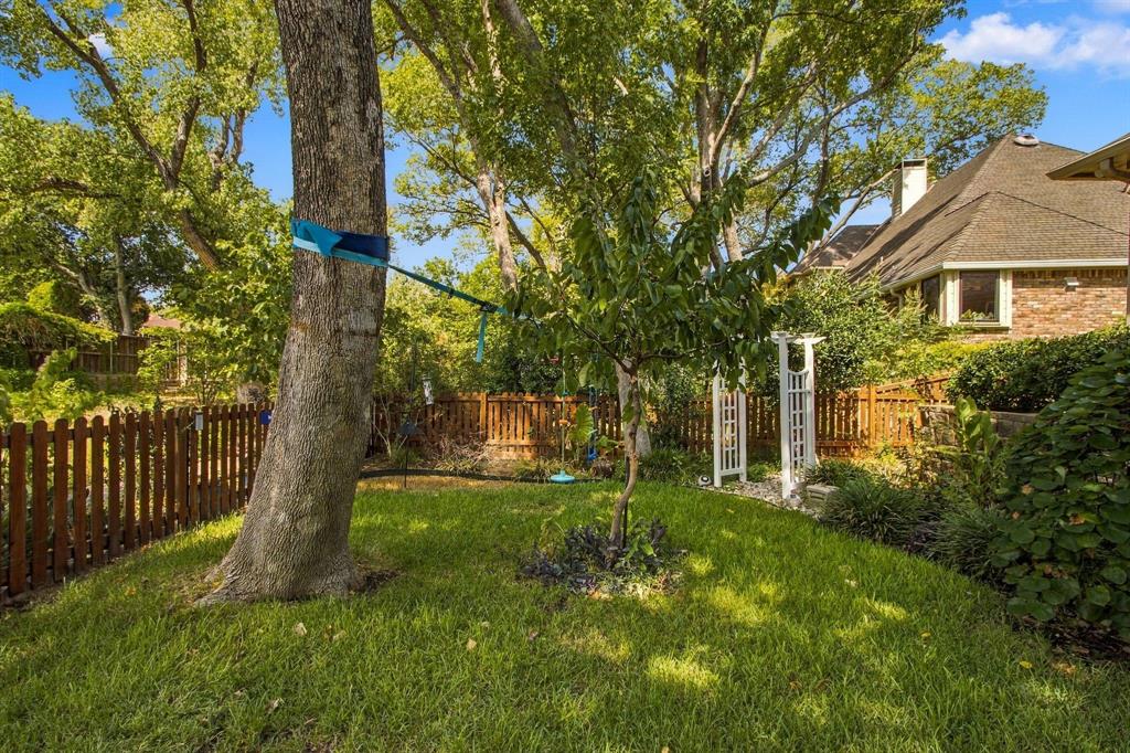 2905 Foxcreek Drive Property Photo 31