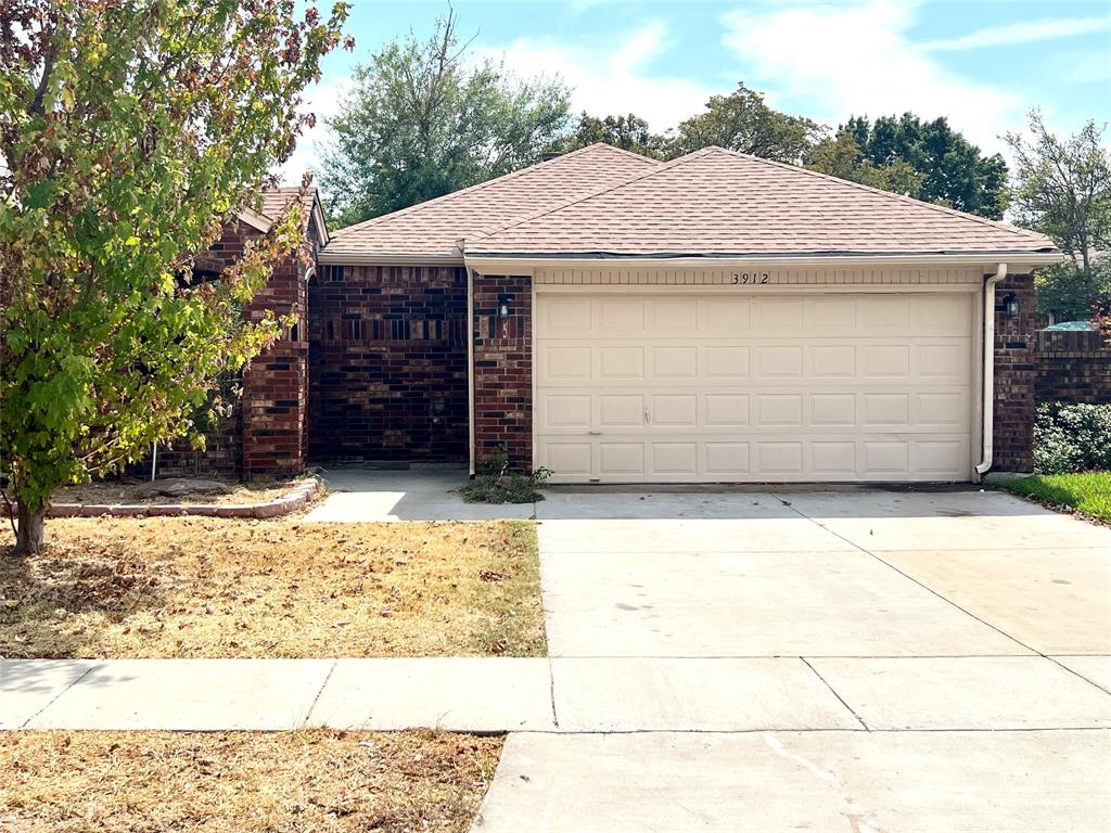 3912 Denham Way Property Photo 1