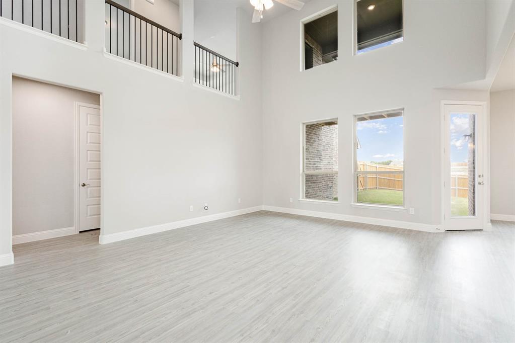 1807 Osage Court Property Photo 5