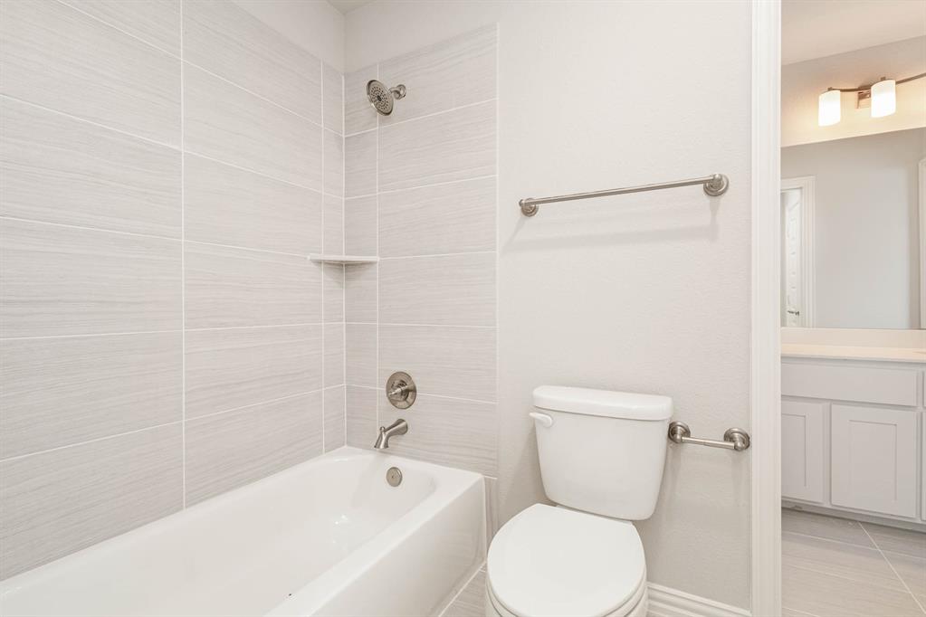 1807 Osage Court Property Photo 25