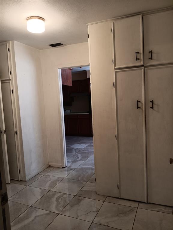 100 Pecan Street Property Photo 25