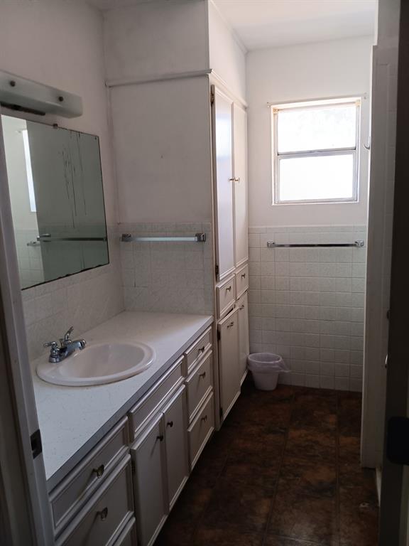 100 Pecan Street Property Photo 37