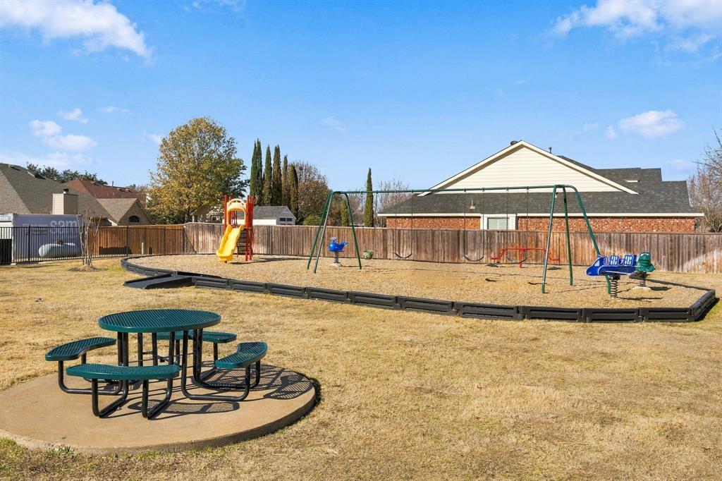 2412 Clubhouse Drive Property Photo 32