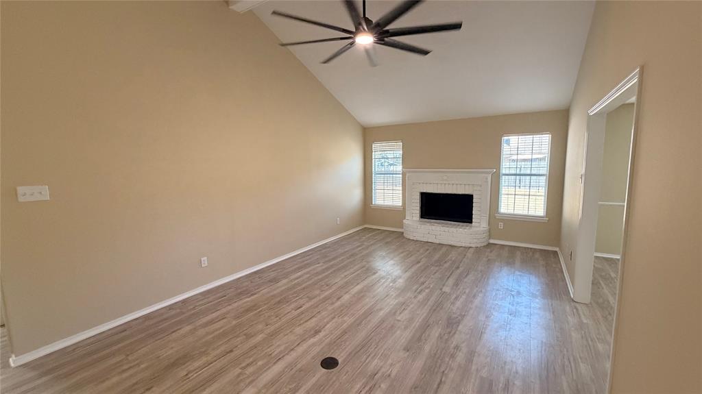 7504 Pecanwood Court Property Photo 3