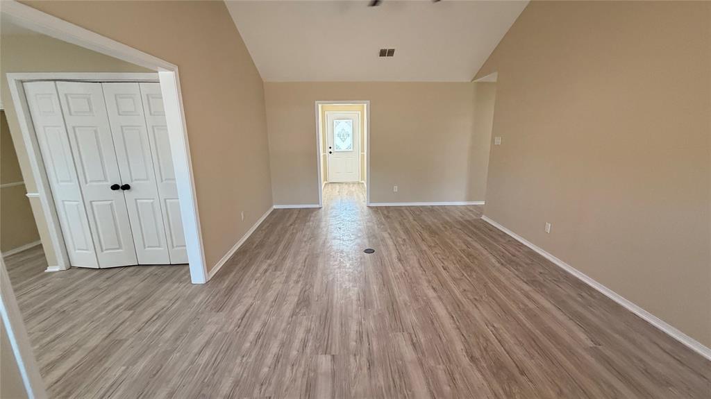 7504 Pecanwood Court Property Photo 6