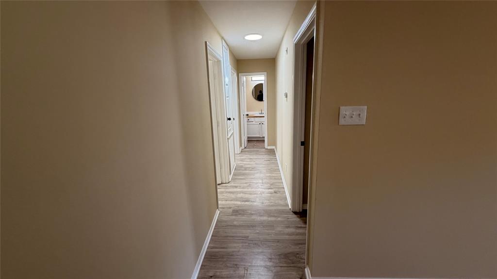 7504 Pecanwood Court Property Photo 7