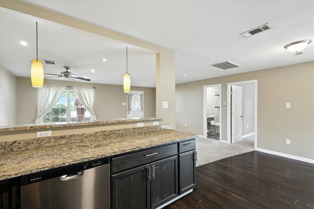 7243 Ash Street Property Photo 12