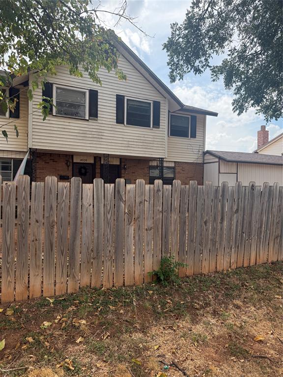 4511 N 2nd Street Property Photo 1