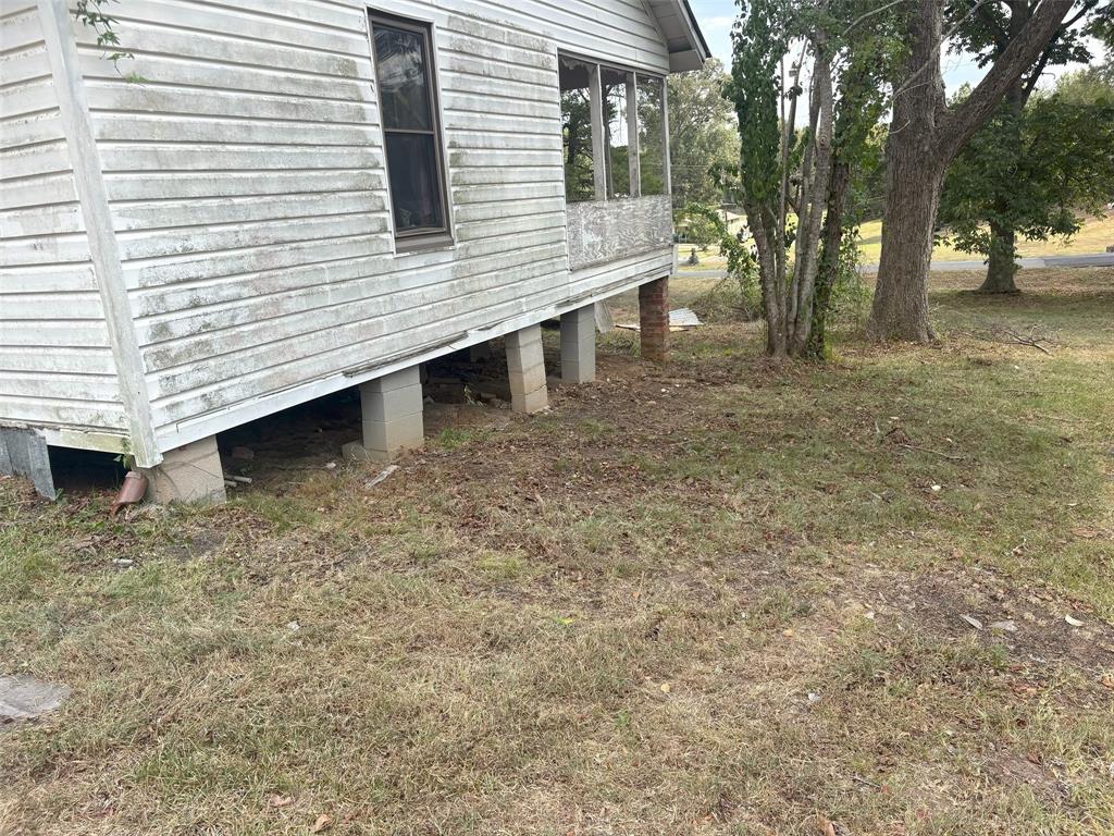 825 Highland Avenue Property Photo 1