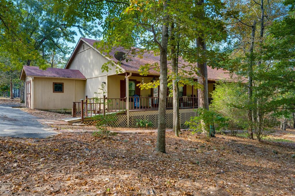 705 Wildwood Trail Property Photo 1