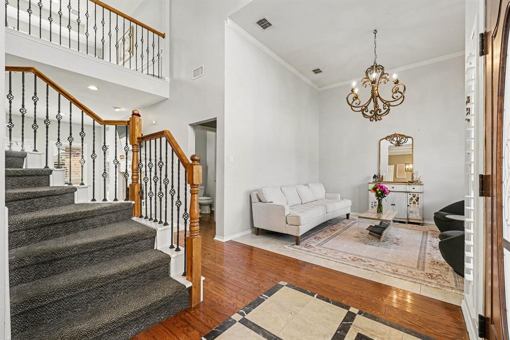 2912 Barksdale Drive Property Photo 10
