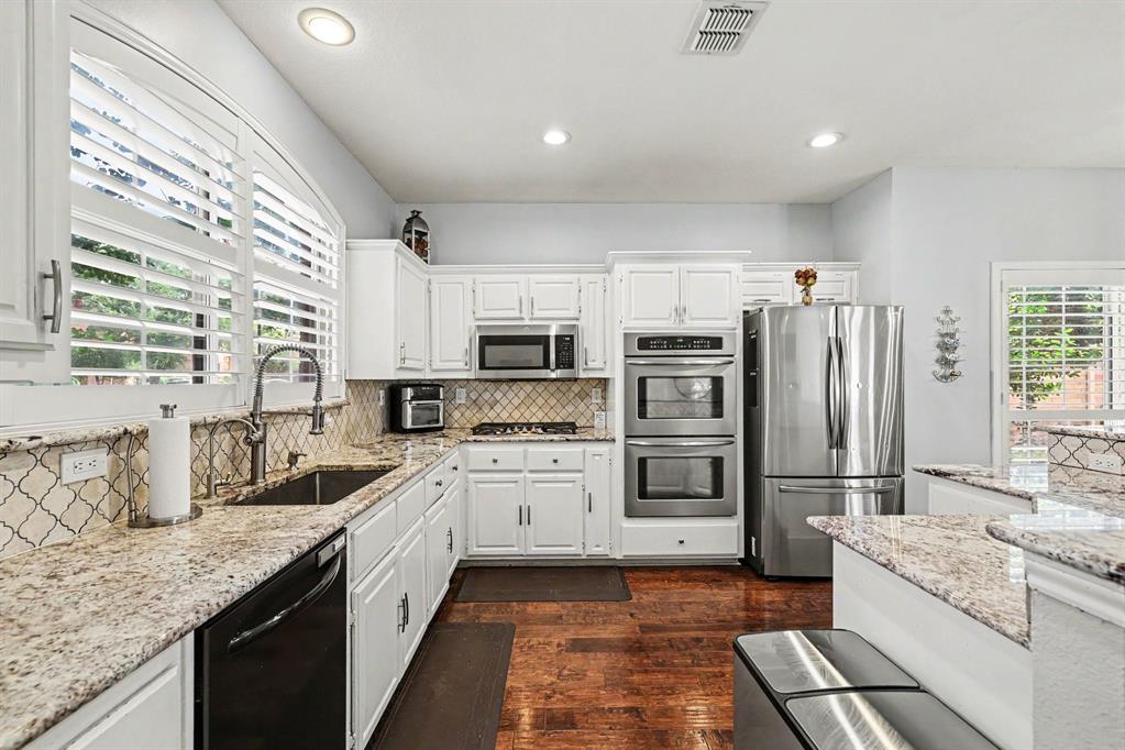 2912 Barksdale Drive Property Photo 16