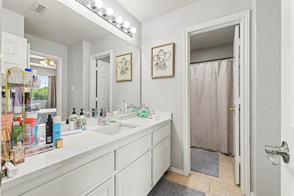 2912 Barksdale Drive Property Photo 27