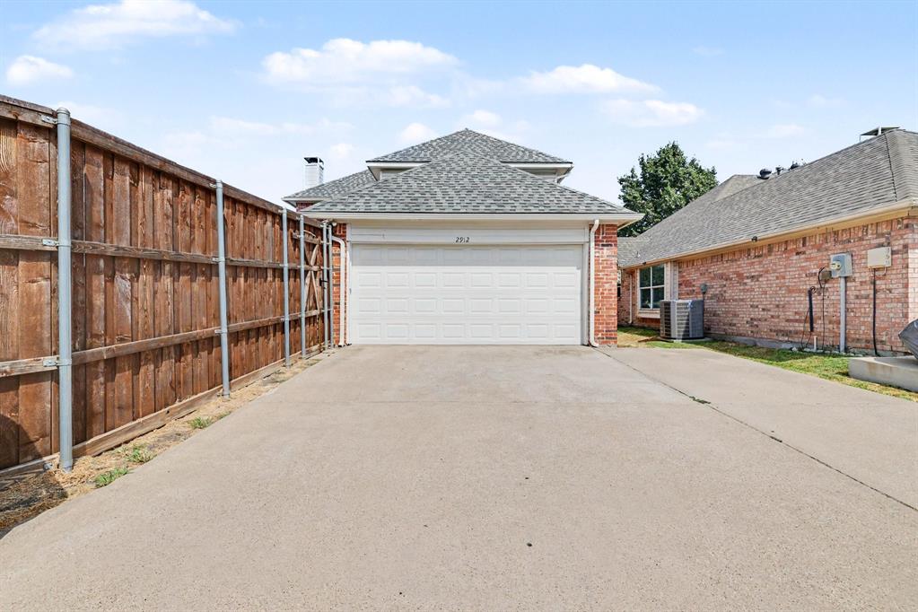 2912 Barksdale Drive Property Photo 35