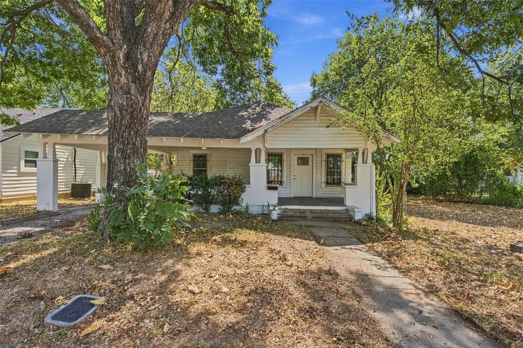 2114 Lyle Avenue Property Photo 1