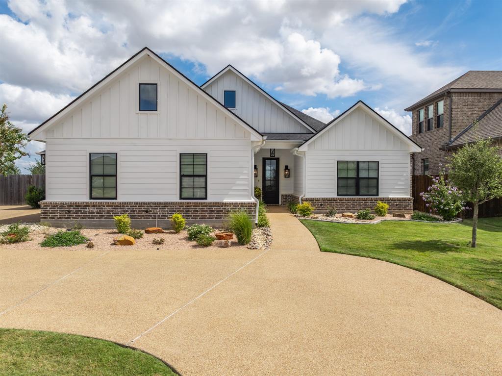 2108 Stinson Court Property Photo 1