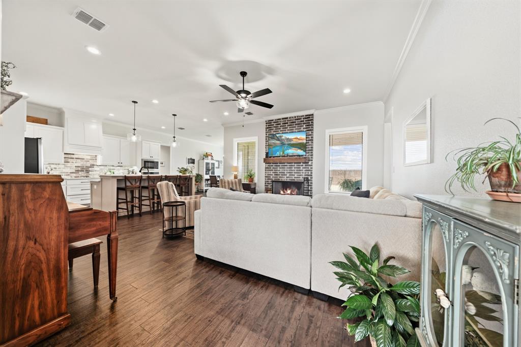 2108 Stinson Court Property Photo 4