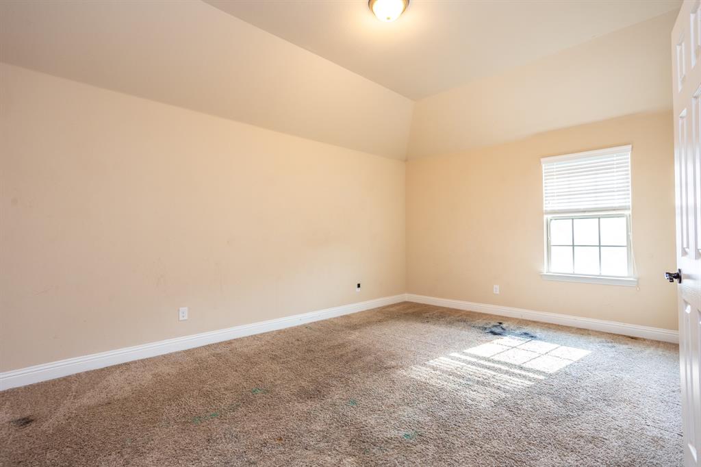 4803 Comstock Way Property Photo 20