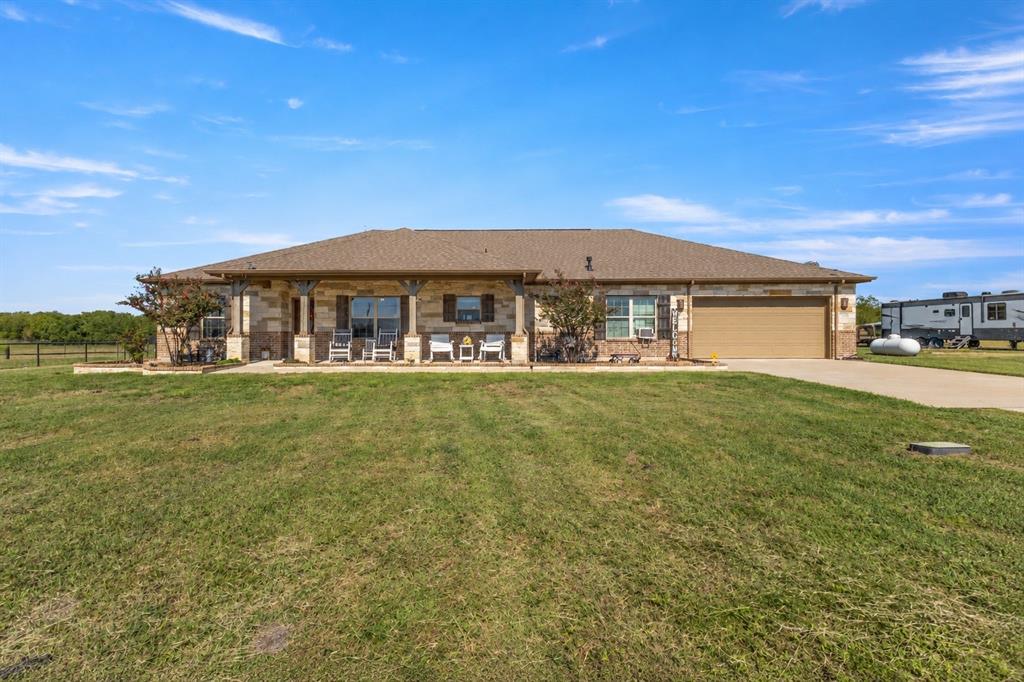 5715 Fm 547 Property Photo 1