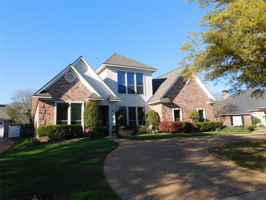 204 Summertree Court Property Photo 1
