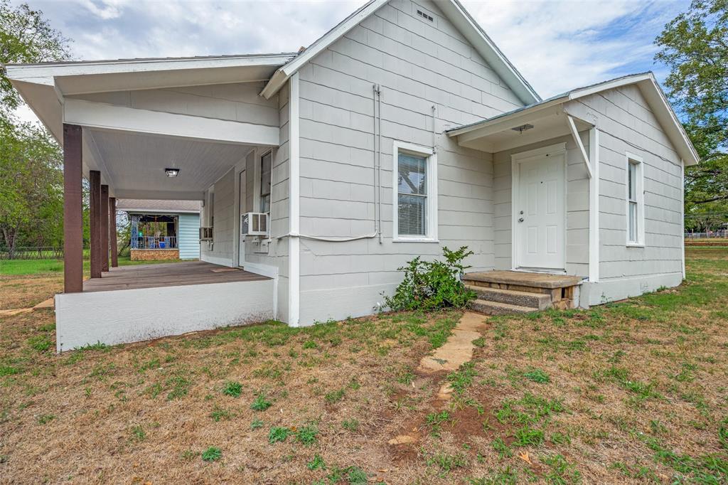1801 W Bond Street Property Photo 4