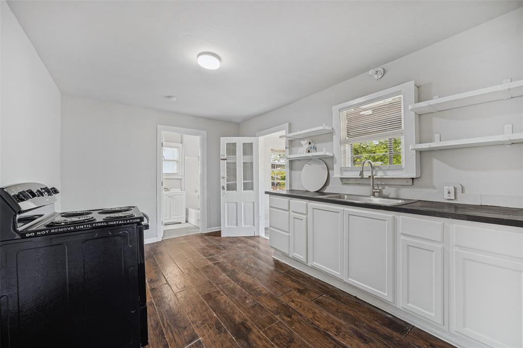 1801 W Bond Street Property Photo 13