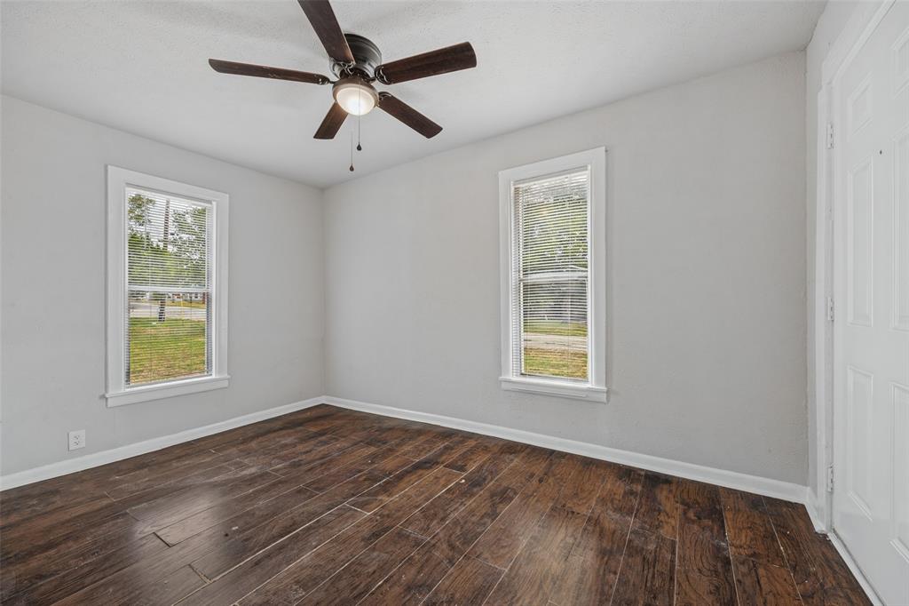 1801 W Bond Street Property Photo 23