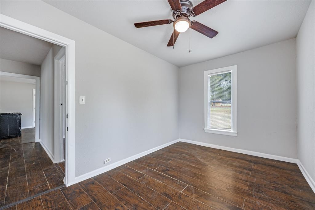 1801 W Bond Street Property Photo 24