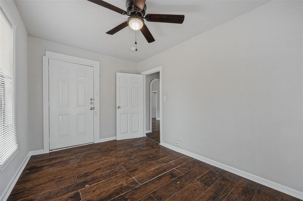 1801 W Bond Street Property Photo 25