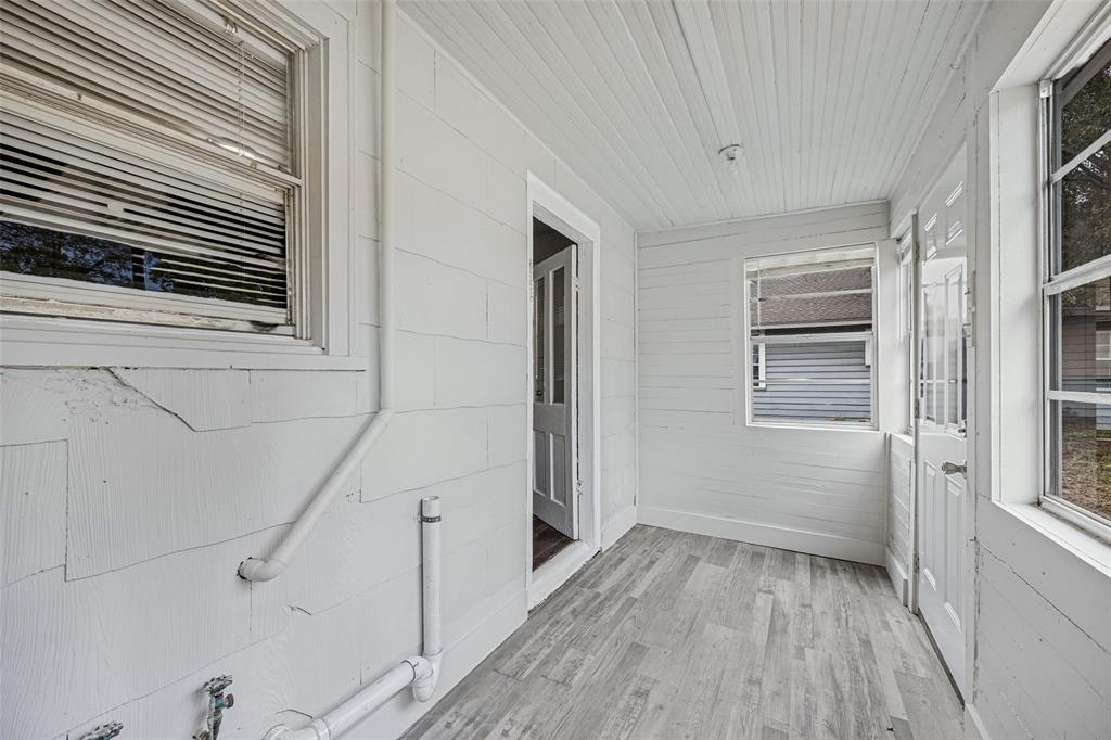 1801 W Bond Street Property Photo 26