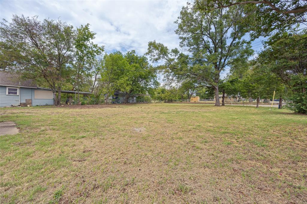 1801 W Bond Street Property Photo 28