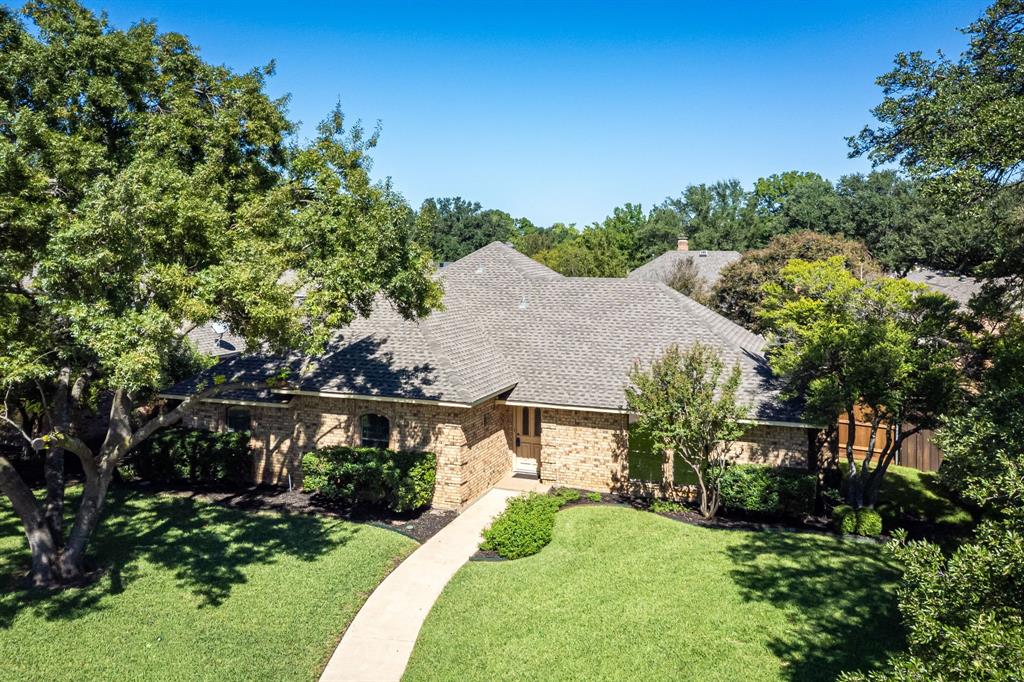 907 Rush Creek Drive Property Photo 3