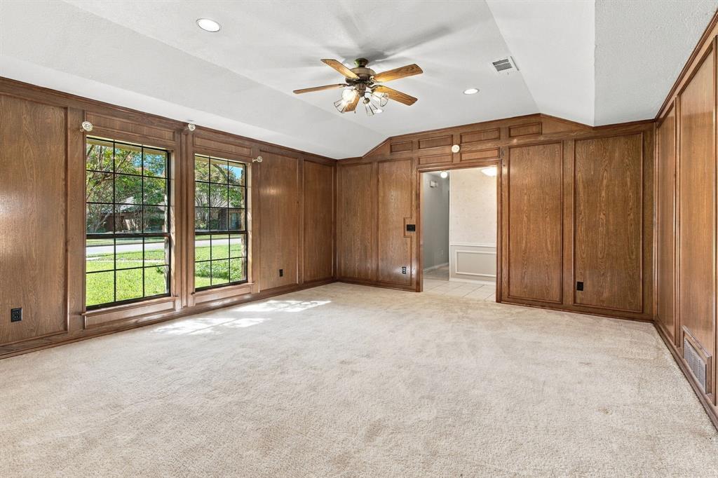 907 Rush Creek Drive Property Photo 7